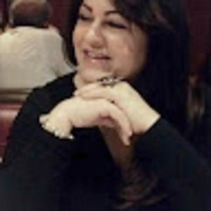 Meet your Posher, Julia